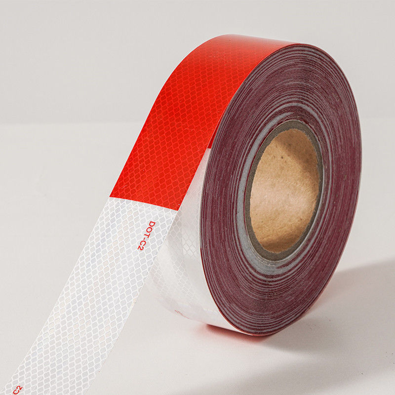 50mm 2 Inch White Red Adhesive DOT C2 Reflective Safety Tape Sticker pada truk untuk kendaraan