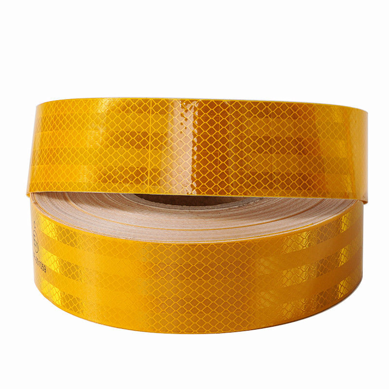 Tape reflektif Conspicuity ECE Mark Hitam Cerah Kuning Self Adhesive Reflective Warning Tapes untuk truk