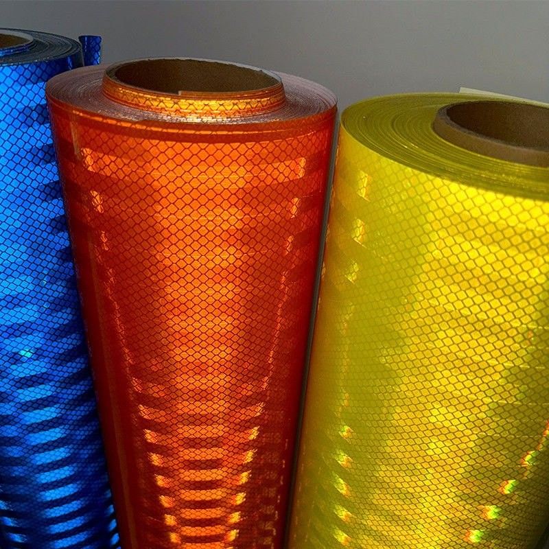 Self Adhesive PET Reflective Film Prismatic Reflective Sheet untuk Tanda Jalan Sementara