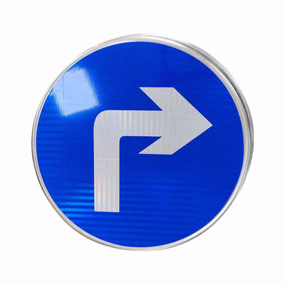 Harga yang bagus ODM Road Turn Reflective Safety Signs Papan Aluminium PET on line
