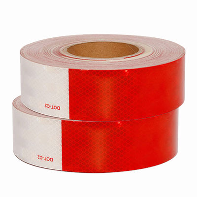 Harga yang bagus Daya tahan tinggi Dot C2 Pita reflektif kendaraan PMMA Stiker reflektif pada truk on line