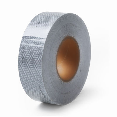 Harga yang bagus Bahan perekat PET Marine SOLAS Reflective Tape Based on line