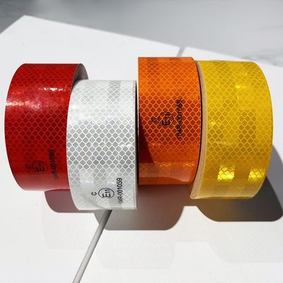 Harga yang bagus Tape reflektif 104R ECE yang dapat disesuaikan untuk trailer 2 inci on line