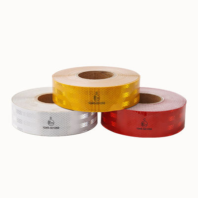 Harga yang bagus PET Prismatic ECE 104R Reflective Tape Reflective Sticker Untuk Kendaraan Trak on line