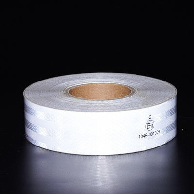 Harga yang bagus 2 In*150 Ft Putih Kuning Merah Radium Roll ECE 104r Prismatic Reflective Tape Untuk Kendaraan on line