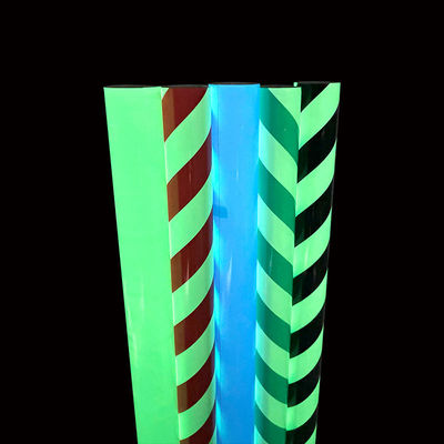 Harga yang bagus Fluorescent Foil Aluminium Foil Vinyl Permanen Adhesive Glow In The Dark Vinyl Film Untuk Dekorasi on line