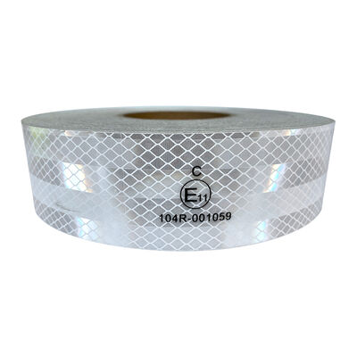 Harga yang bagus ECE 104R Pita reflektif dengan teknologi prisma mikro aluminium untuk visibilitas kendaraan selama 5 tahun on line
